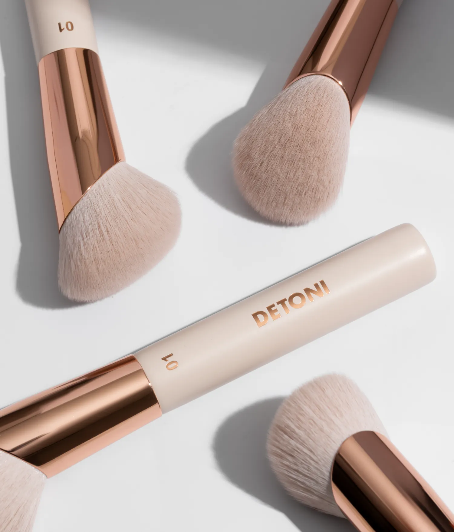 01 FOUNDATION BRUSH | PINCEL PARA BASE
