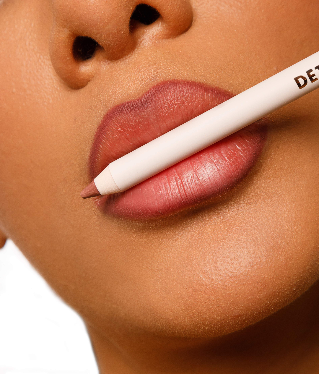 LIP PENCIL | 201 MEDIUM ROSE