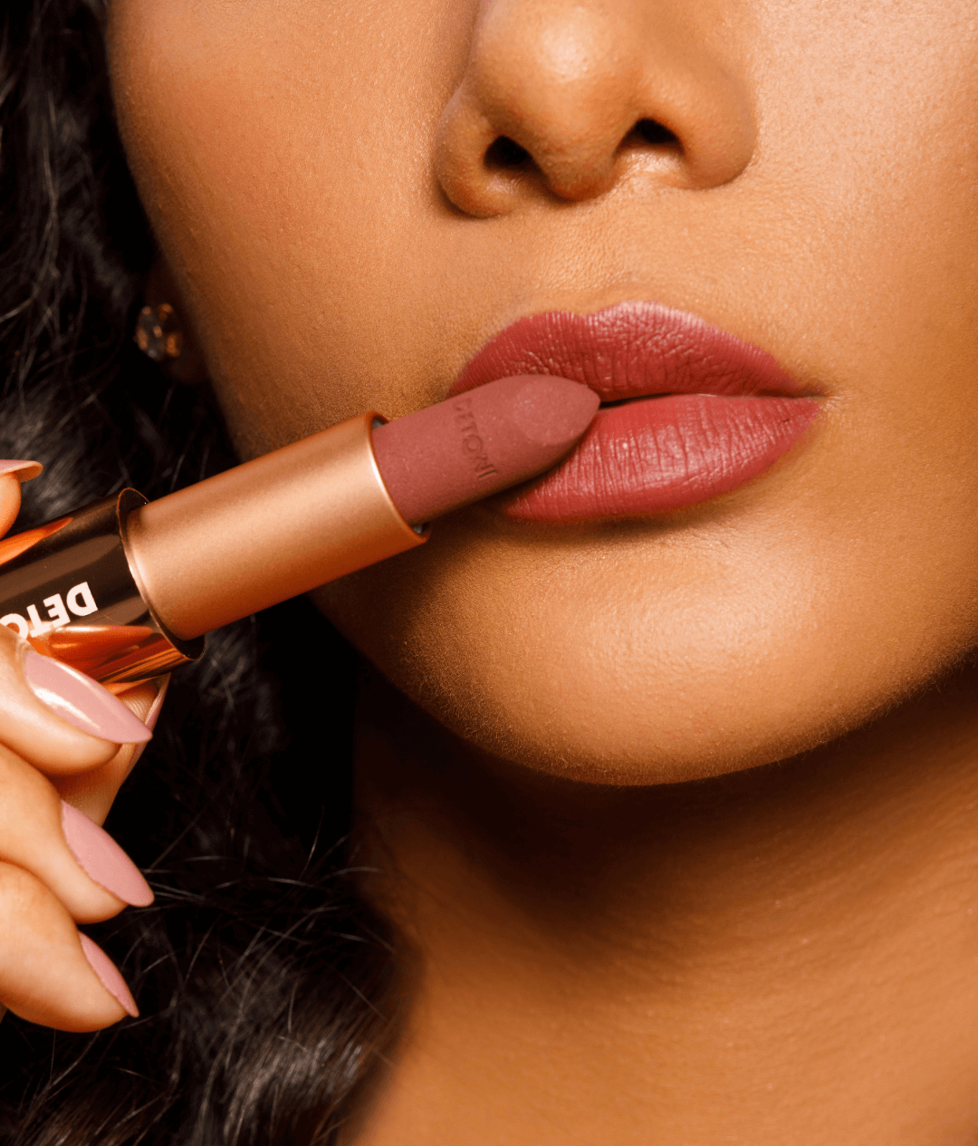 BATOM ICONIC VELVET | 201 MEDIUM ROSE