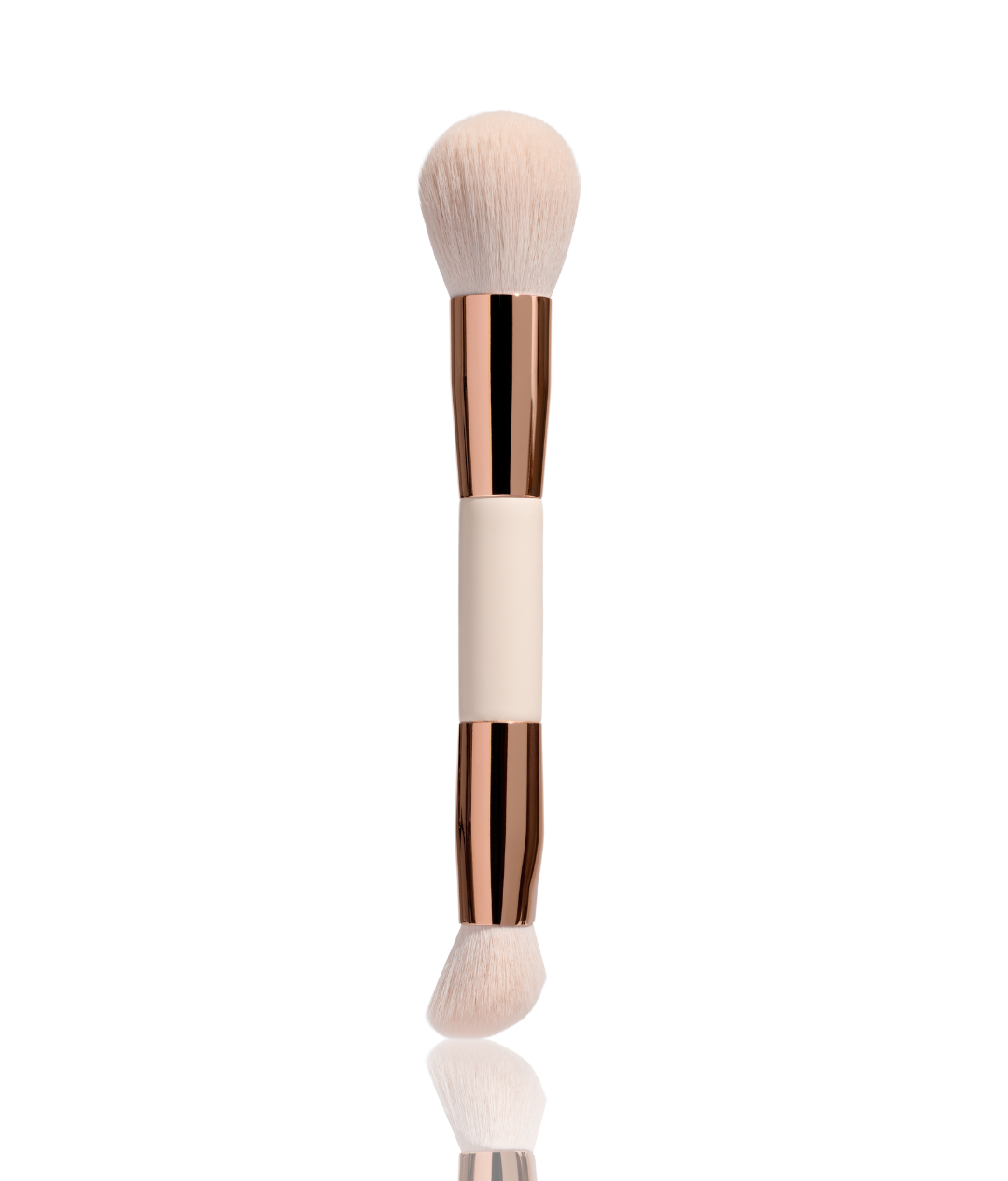 03 DUAL-ENDED FACE BRUSH | PINCEL PARA BLUSH E CONTORNO