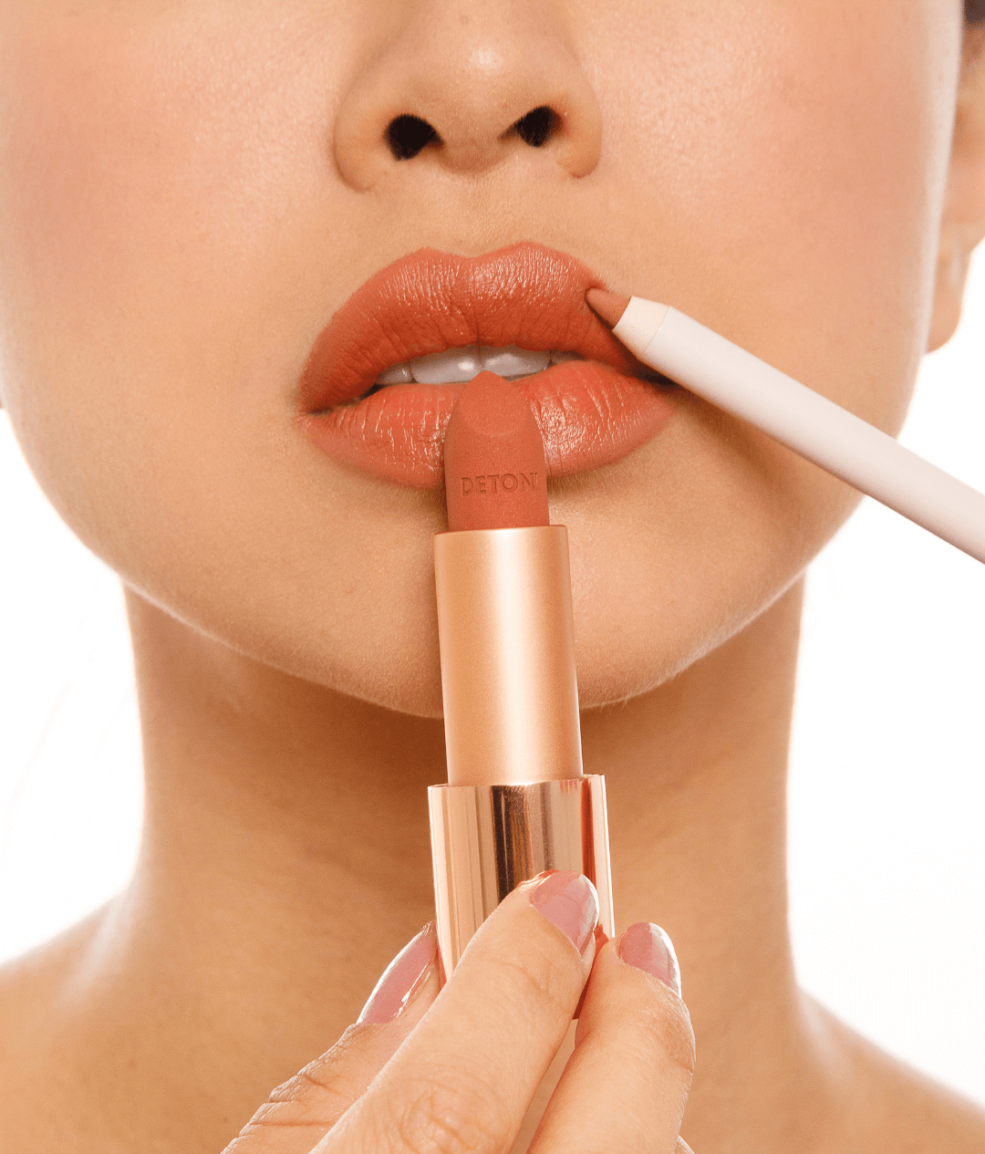 KIT ICONIC LIPS | 100 NEUTRAL NUDE