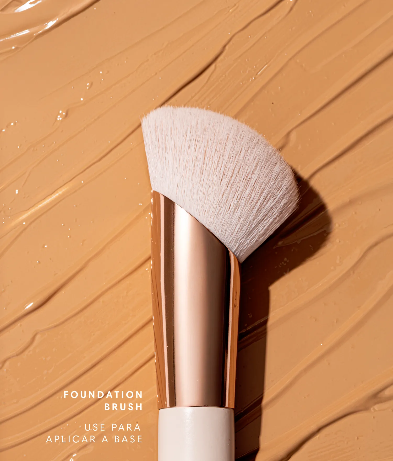 01 FOUNDATION BRUSH | PINCEL PARA BASE