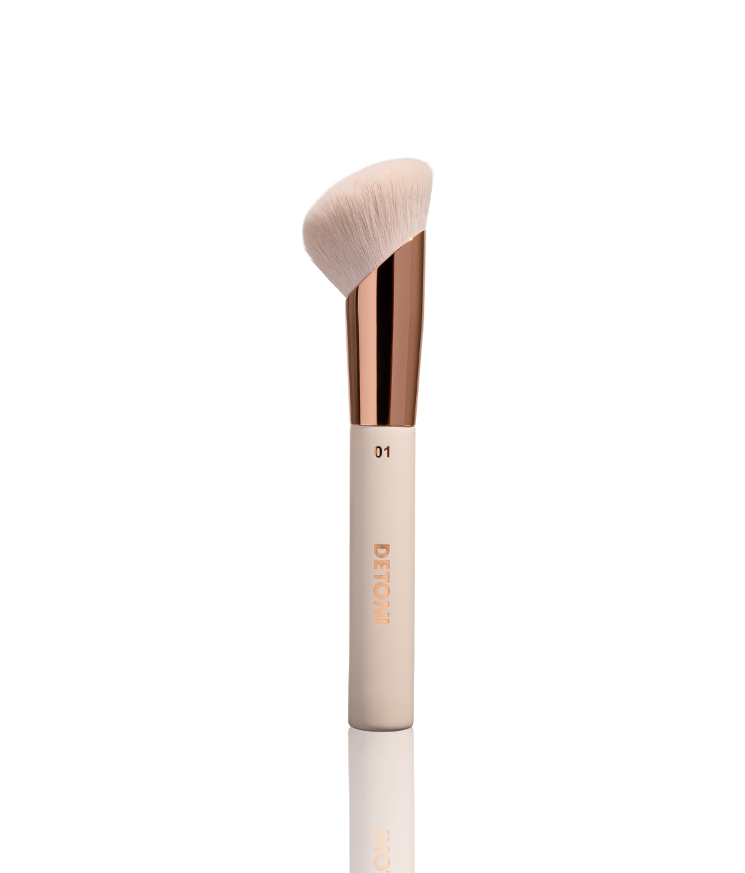 01 FOUNDATION BRUSH | PINCEL PARA BASE