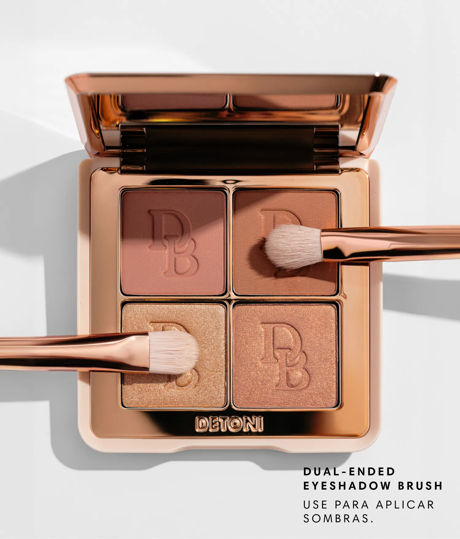 22 DUAL-ENDED EYESHADOW BRUSH | PINCEL PARA DEPOSITAR SOMBRA