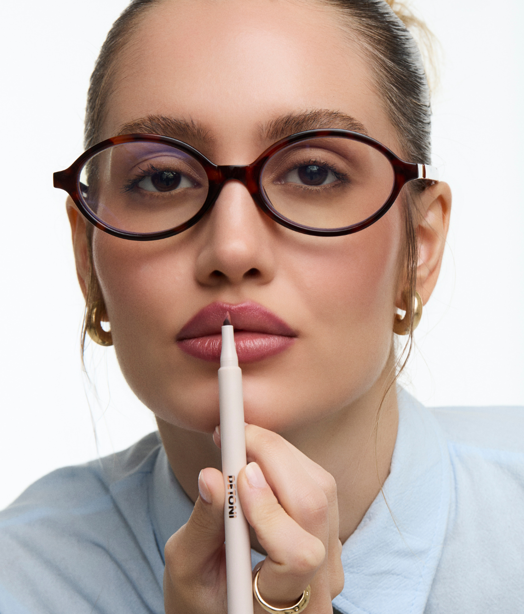 PRECISION LIP PEN | ALMOND
